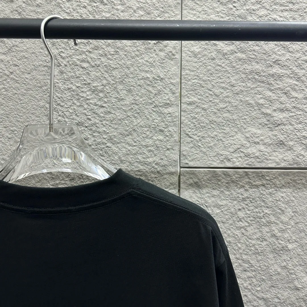Moncle* *2025 New Arrival Classic Black White T Same Style ： Size： S （90-130 ） M （120-150 ） L （140-165 ） XL （160-180 ） XXL （180-210 ）